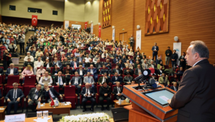 Başkan Yalçın: Aile ve gençlik üzerine hain bir saldırı var