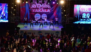 Büyükşehir Spor A.Ş. ile Yüzlerce Kadın Ritmi Yakaladı