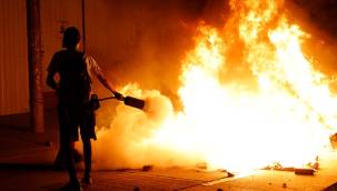 Doğu Türkistan Covid-19 karantinasında yanıyor! 10 kişi öldü