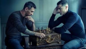 Messi ile Ronaldo'nun tarihi 'satranç' fotoğrafının gizemi çözüldü: Herkesi şaşırtan detay!