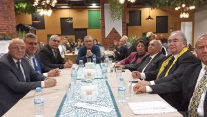 Taş Mektep Kayseri Lisesi Mezunları Derneği, emekli öğretmenlerini buluşturdu