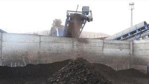 Van'ın Gürpınar ilçesinden çıkarılan kömür birçok kente gönderilecek
