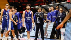 Anadolu Efes, Zalgiris Kaunas deplasmanında 