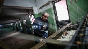 Bursalı devdah yarım asırdır koşarak mesleğini yaşatıyor