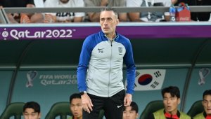 Güney Kore Teknik Direktörü Bento, görevinden ayrıldı 