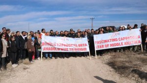 Kapadokya'da çalışan rehberler Soğanlı Vadisi'ni gezdi
