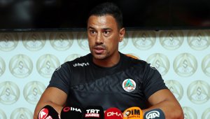 Kayserispor Teknik Direktörü Atan: "Takımımdan çok memnunum"