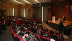 Melikgazi Belediyesi'nde 33. Alay Komutanı Binbaşı Ali Faik bey semineri