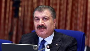 Sağlık Bakanı Koca'dan muayenehanesi olan hekimlerle ilgili açıklama