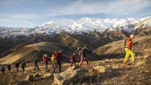 Tuncelililer memleketlerinin eşsiz güzelliklerini doğa turlarıyla keşfediyor