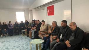 Ülkü Ocakları'nda Doğu Türkistan'ın ölümsüz Lideri İsa Yusuf Alptekin anlatıldı