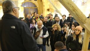 Uzman turist rehberlerinden yeni meslektaşlarına "tecrübe" aktarımı