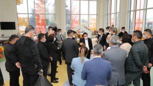 Vali Çiçek, KANKA Çocuk Hematoloji ve Onkoloji Hastanesi'ni ziyaret etti