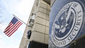 ABD'de göçmenlik kurumu vize ücretlerine fahiş zam teklifinde bulundu