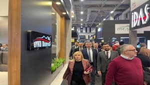 AK Parti İl Başkanı Çopuroğlu, İstanbul Mobilya Fuarı'nın açılışına katıldı