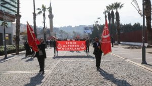 Alperen Ocakları, Kur'an-ı Kerim'e yönelik saldırıları İzmir'de protesto etti