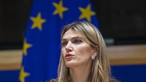 AP'de yolsuzluktan tutuklanan Eva Kaili'nin tutukluluk halinin devamına hükmedildi