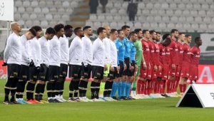 Arabam.com Konyaspor evinde Demir Grup Sivasspor 2-2 beraber kaldı