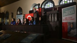 Bakan Kasapoğlu, Diplomat Akademi Kampı'nın açılışını gerçekleştirdi