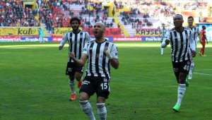 Beşiktaş deplasmandan galip ayrıldı