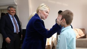 Bursa'da çöp evde bulunan çocuk, Antalya'da devletin şefkatli kollarında büyüyor