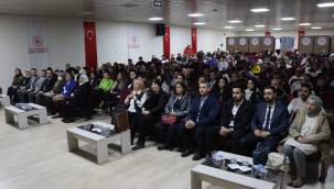 Büyükşehir, 'Sırdaşın Olayım' Projesini Üniversite Gençliği İle Buluşturuyor