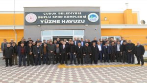Çubuk Belediye Başkanı Baki Demirbaş, muhtarlarla bir araya geldi
