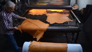 Deri ve deri mamulleri sektörü 2022'de 2 milyar 57 milyon dolar ile ihracatta rekor kırdı