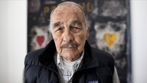 Duvarları sanat eserine dönüştüren ressam Burhan Doğançay