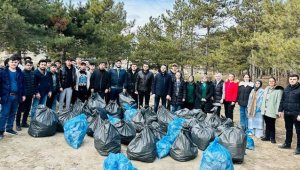 Emine Erdoğan doğasever gençleri tebrik etti