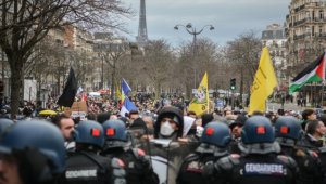 Fransızlar emeklilik reformuna karşı sokağa çıkacak