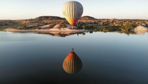 Frig Vadisi balon turlarıyla Kapadokya'nın izinden gidiyor