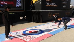 Gençlik ve Spor Bakanlığının gezici tırı Gölbaşı'nda gençlerle buluştu