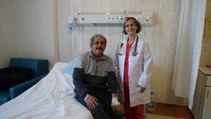 Hastaneden izin alıp katıldığı TOKİ kura çekiminde ev sahibi oldu