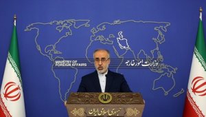 İran, AP'nin Devrim Muhafızları kararının "terör örgütlerini güçlendireceğini" savundu