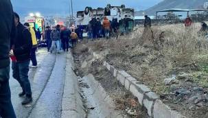 İşçi servisi kazasında ağır yaralanan kişi yaşamını yitirdi