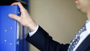 Kamuda çalışan sözleşmelilere kadro öngören kanun teklifi Plan ve Bütçe Komisyonunda kabul edildi