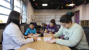 Kayseri Büyükşehir’in Engelsiz Yaşam Merkezi’nde Yüzler Gülüyor