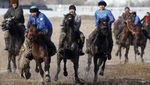 Kırgızların atlı spor tutkusu: Kökbörü