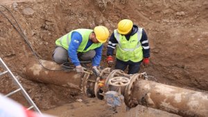 Konya Büyükşehir Belediyesinin altyapı çalışmaları sürüyor