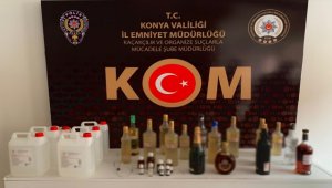 Konya'da sahte içki ürettiği iddia edilen tornacı yakalandı