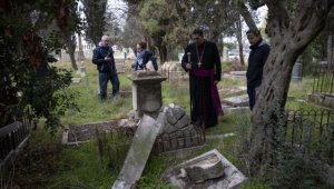 Kudüs kiliseleri, Yahudi yerleşimcilerin Hristiyan mezarlığına yönelik saldırılarını kınadı