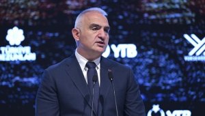 Kültür ve Turizm Bakanı Ersoy: Yetişmiş bir insandan daha değerli bir varlığınız olamaz