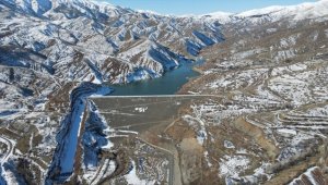 Kuraklık ve yağış azlığının etkisiyle Göyne Barajı'nın su seviyesi düştü