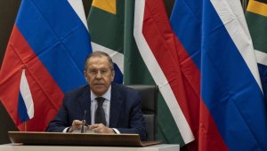 Lavrov, Batı'nın Ukrayna'da Rusya'ya karşı hibrit değil gerçek savaşa girdiğini söyledi