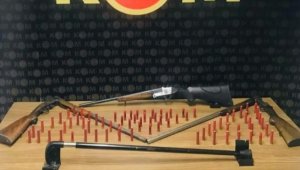 Malatya'da baston görünümlü silah ele geçirildi