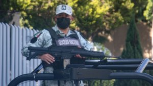 Meksika'da El Chapo'nun oğlunun yakalanmasıyla çıkan çatışmalarda 29 kişi öldü