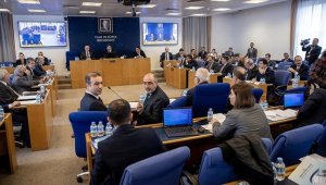 Memur ve emekli maaş artışlarını içeren kanun teklifi, TBMM Plan ve Bütçe Komisyonunda kabul edildi