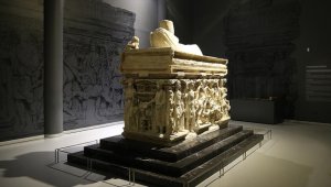 Roma dönemine ait "Antakya Lahdi" müzede özel alanda sergileniyor