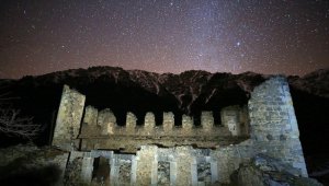 Santa Harabeleri'nde yıldızlı gece